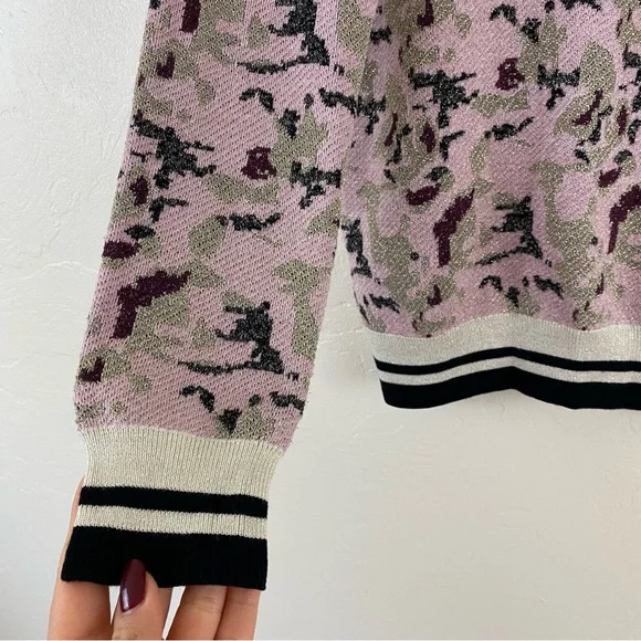 Saint Tropez Size Small Pink & Black Metallic Camouflage Mock Neck Rib Sweater - Picture 3 of 5